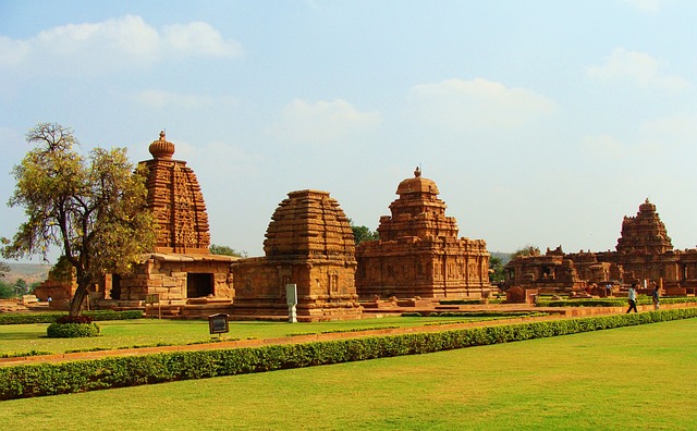 You are currently viewing Amazing UNESCO World Heritage Sites in Karnataka